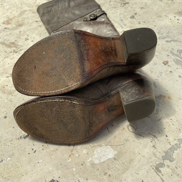 Frye Tall Brown Leather Boots, 6 B - Picture 7 of 7